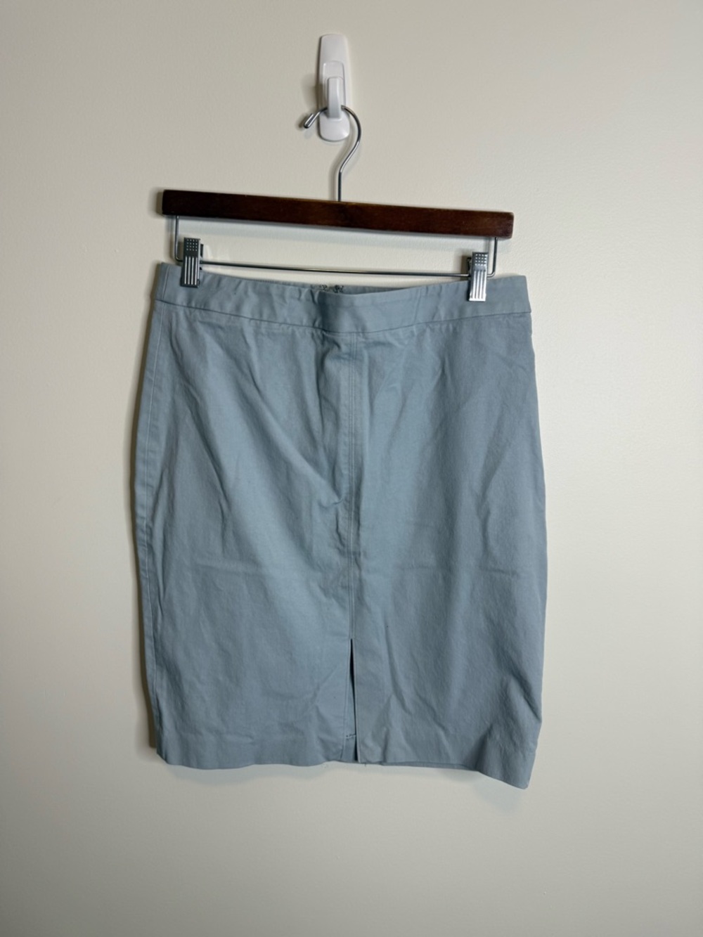 Banana Republic Light Blue Pencil Skirt denim size 10 petite